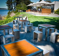 Peppermint Bay - Bar Dining and Terrace - Accommodation Batemans Bay