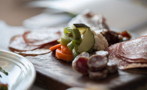 Q Dining - Accommodation Batemans Bay 11