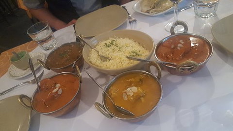 Tandoori & Curry Club - Accommodation Batemans Bay 0