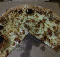 Gusto Wood Fired Pizza - Accommodation Batemans Bay