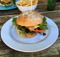 Island Burger Bar - Accommodation Batemans Bay