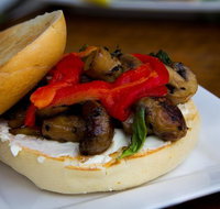 The Black Pudding - Accommodation Batemans Bay