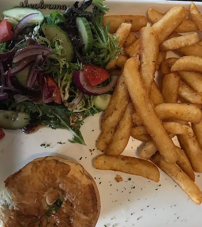 Theobroma Chocolate Lounge - Accommodation Batemans Bay 0