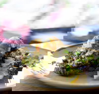 Charlie and Leo's - Accommodation Batemans Bay