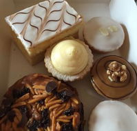 Frolicking Frog Bakery  Cafe - Accommodation Batemans Bay