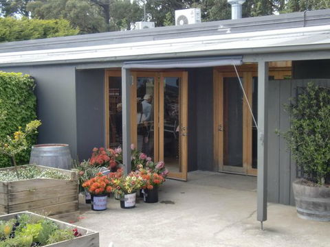 Johnny Ripe - Accommodation Batemans Bay 0