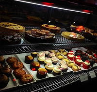 Frou Frou Patisserie - Accommodation Batemans Bay