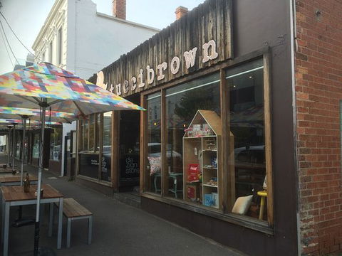 Tuccibrown - Accommodation Batemans Bay 0