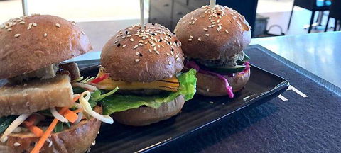Greenback Eatery - Accommodation Batemans Bay 0