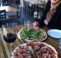 Bastoni Pizzeria - Accommodation Batemans Bay