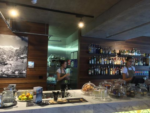 Powder Bar - Accommodation Batemans Bay 0