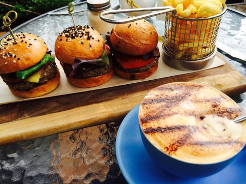 The Wooden Door - Accommodation Batemans Bay 0