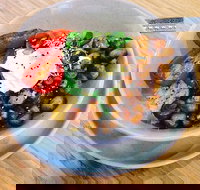 Sunflower Lounge - Accommodation Batemans Bay