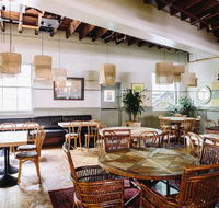 The Bridgeview Hotel - Accommodation Batemans Bay