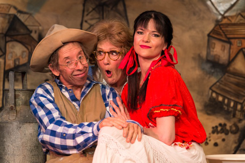 Footlights Theatre Restaurant - Accommodation Batemans Bay 4