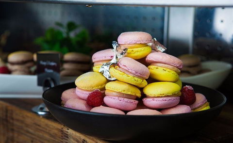 Waves Buffet Restaurant - Accommodation Batemans Bay 9