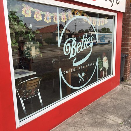 Beties Cafe - Accommodation Batemans Bay 0