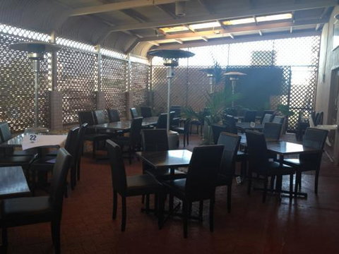 Albany's Indian Tandoori Restaurant - Accommodation Batemans Bay 0