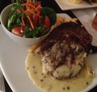 Bowning Hotel Dining Room - Accommodation Batemans Bay