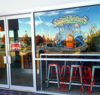 Elwoods Eatery - Accommodation Batemans Bay