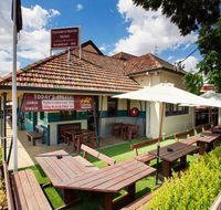 Farmers Home Hotel - Accommodation Batemans Bay