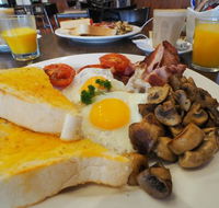 Hudsons of Dickson - Accommodation Batemans Bay