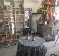 Loz's Coffee and Gifts - Accommodation Batemans Bay