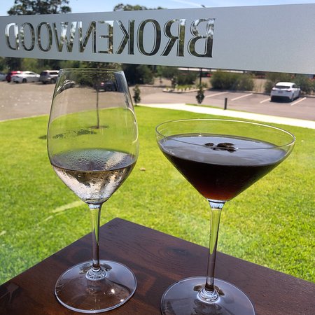 The Wood Restaurant - Accommodation Batemans Bay 2