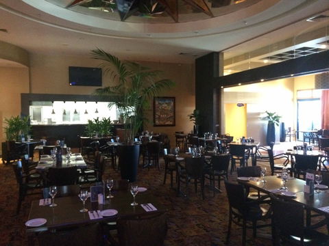 BJ's Restaurant - Accommodation Batemans Bay 0