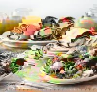 Sumo Salad - Broadbeach - Accommodation Batemans Bay