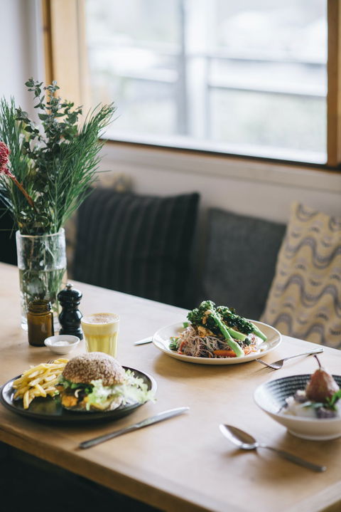 The Merri Table - Accommodation Batemans Bay 0