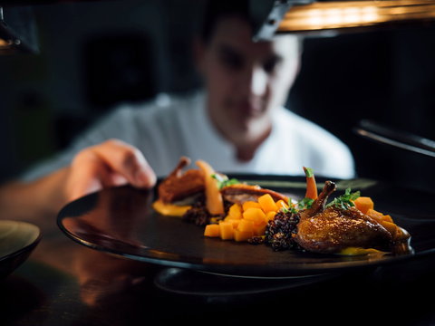 The Point Revolving Restaurant - Accommodation Batemans Bay 1