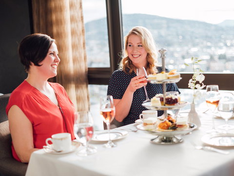 The Point Revolving Restaurant - Accommodation Batemans Bay 2