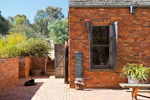 Sally's Paddock At Redbank Winery - Accommodation Batemans Bay 0