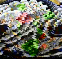 The Warburton Hotel - Accommodation Batemans Bay