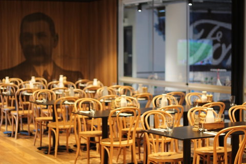 Charles & Co. Café - Accommodation Batemans Bay 1