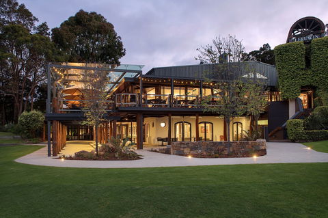 Leeuwin Estate - Accommodation Batemans Bay 0