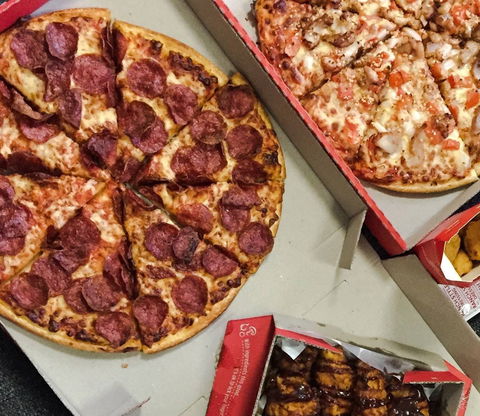 Pizza Hut - Bundoora - Accommodation Batemans Bay 0