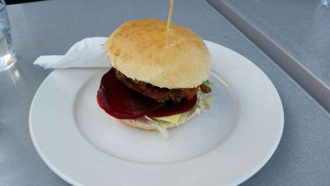 Burger Me - Accommodation Batemans Bay 0