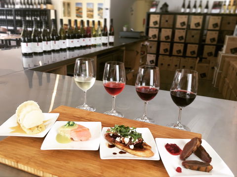 Capital Wines - Accommodation Batemans Bay 1