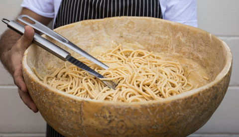 Colour Coffee House - Accommodation Batemans Bay 0