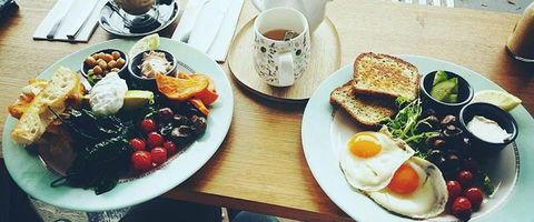 Zeins Authentic - Accommodation Batemans Bay 0