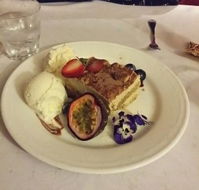 Anna's Restaurant - Accommodation Batemans Bay