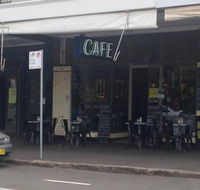 Madame Frou Frou - Accommodation Batemans Bay