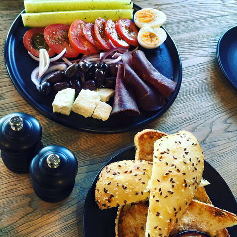 Mothers Instinct Eatery - Accommodation Batemans Bay 0