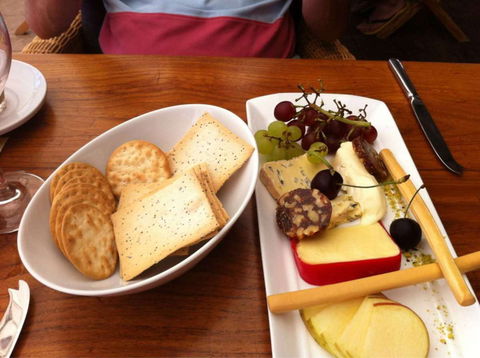 Dunes Restaurant & Kiosk Palm Beach - Accommodation Batemans Bay 0