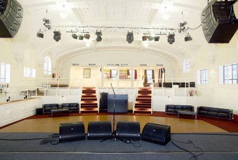 The Wool Exchange - Accommodation Batemans Bay 0