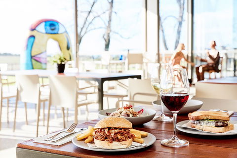 Wine Terrace And Cellar Door At Pt Leo Estate - Accommodation Batemans Bay 1