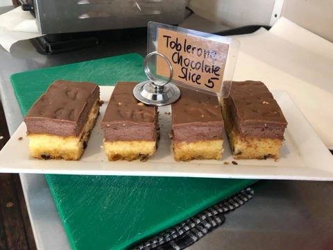 Chefs Cafe & Carvery - Accommodation Batemans Bay 0