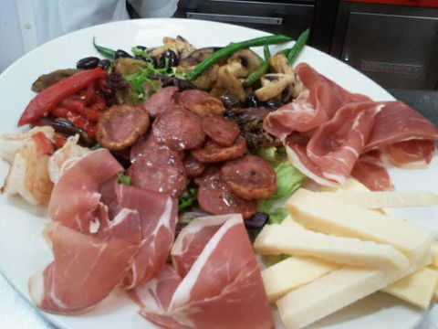 Da Pino's - Accommodation Batemans Bay 0